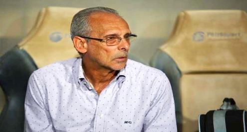 جورفان فييرا: اتواصل مع ميدو في مصر..وانتظر عرضًا مناسبًا بعد كورونا